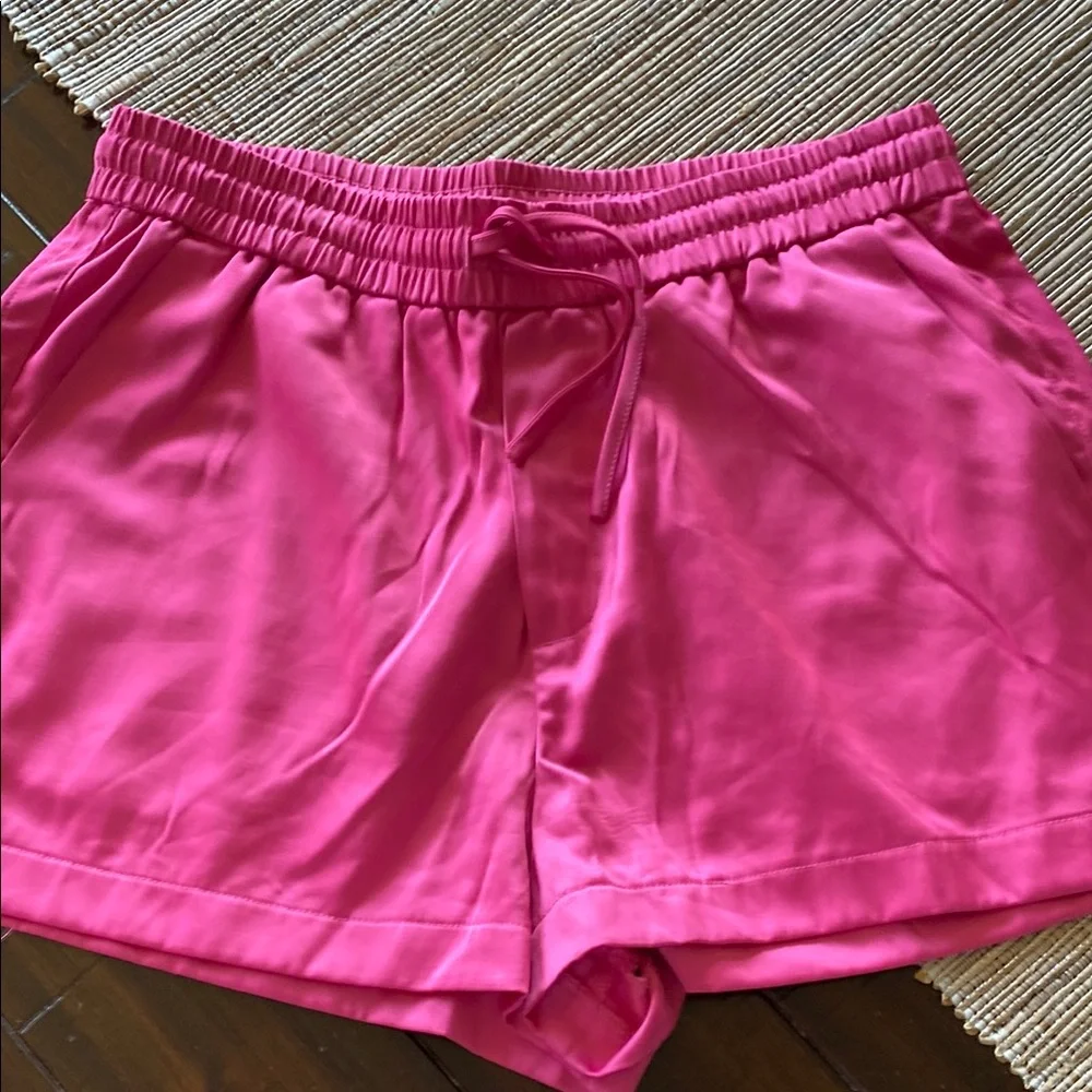 COPY SET Zara Pink Satin Oversized Shirt Jacket Shorts M 6/8 Bloggers Mango NWOT